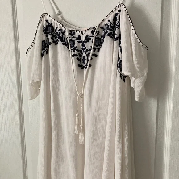 🆕 BAND OF GYPSIES DRESS NWOT - Picture 5 of 10